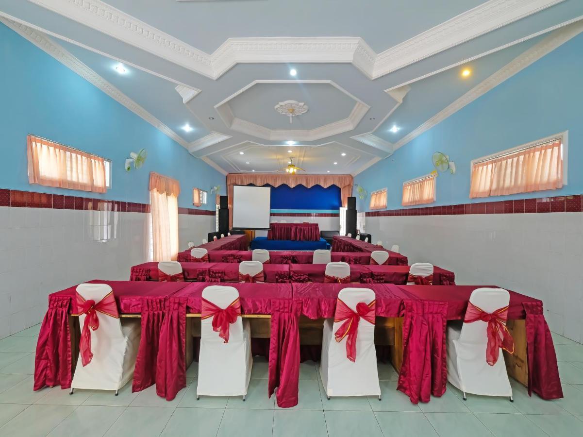 Collection O 91914 Hotel Citra Dewi 2 Int'S Semarang Esterno foto