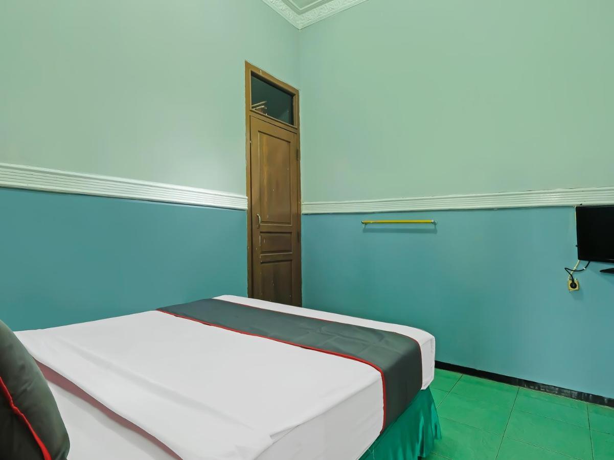 Collection O 91914 Hotel Citra Dewi 2 Int'S Semarang Esterno foto