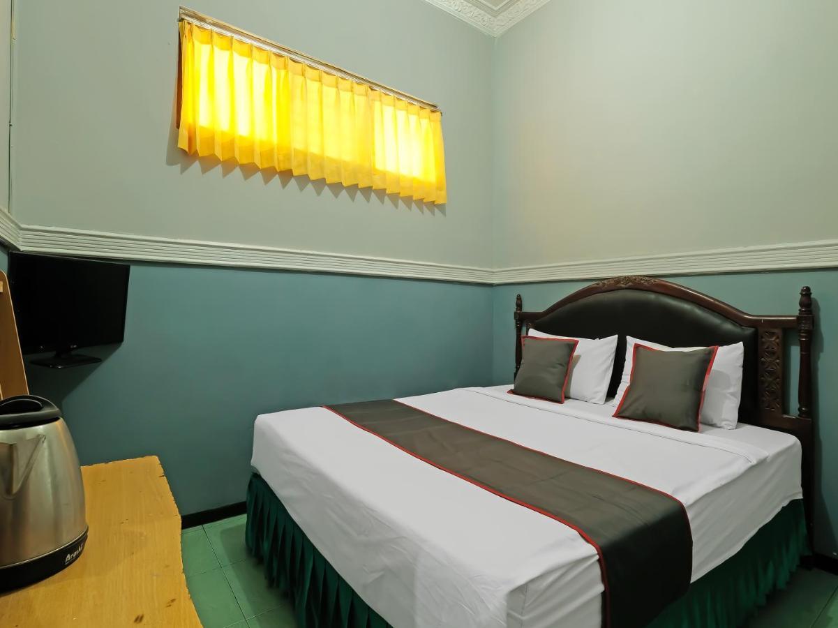 Collection O 91914 Hotel Citra Dewi 2 Int'S Semarang Esterno foto