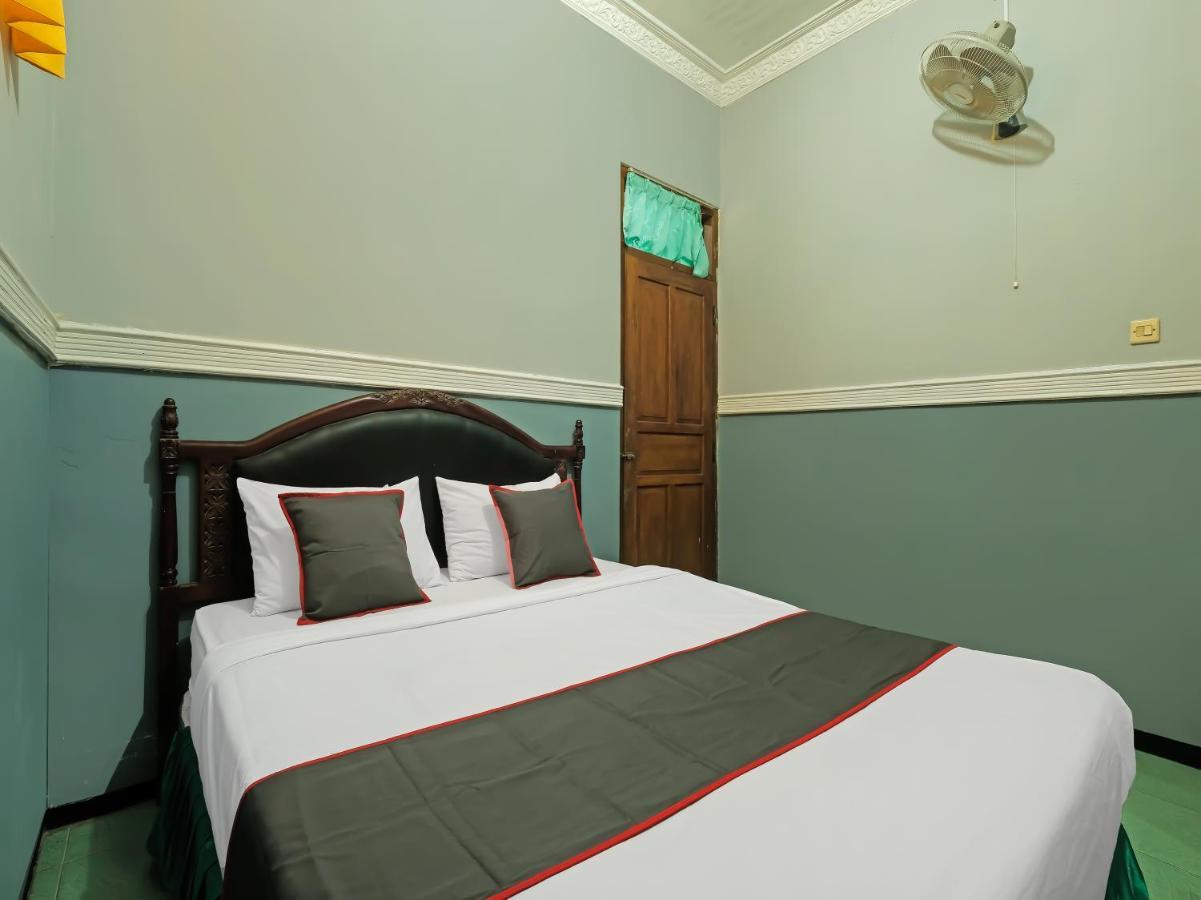 Collection O 91914 Hotel Citra Dewi 2 Int'S Semarang Esterno foto